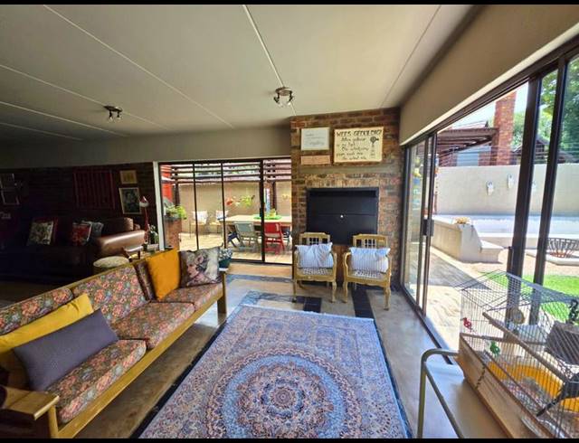 4 BEDROOM PROPERTY TO RENT IN GLEN MARAIS